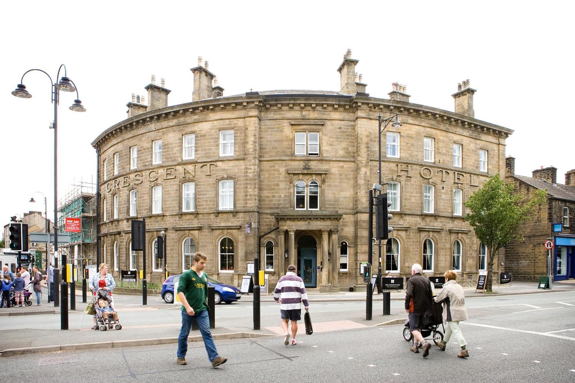 Rooms By Bistrot Pierre At The Crescent Inn Ilkley Exterior foto