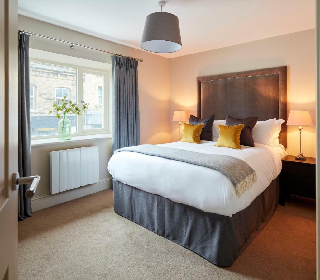 Rooms By Bistrot Pierre At The Crescent Inn Ilkley Exterior foto